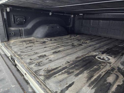 2020 RAM 2500 Laramie Crew Cab 4X4 6'4' Box