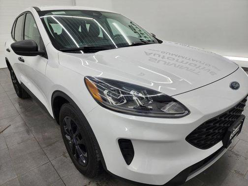 2022 Ford Escape S