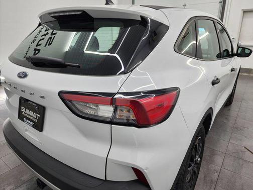 2022 Ford Escape S