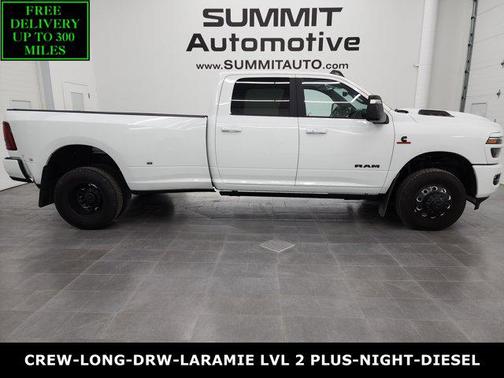 2025 RAM 3500 Laramie Crew Cab 4x4 8' Box