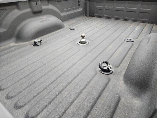 2025 RAM 3500 Laramie Crew Cab 4x4 8' Box