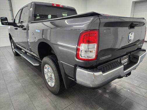 2023 RAM 2500 Big Horn Crew Cab 4x4 6'4' Box
