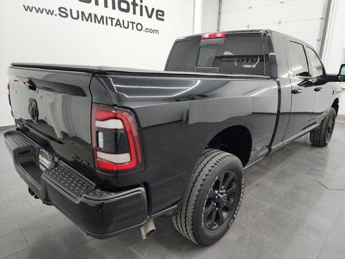 2024 RAM 2500 Laramie Crew Cab 4x4 6'4' Box