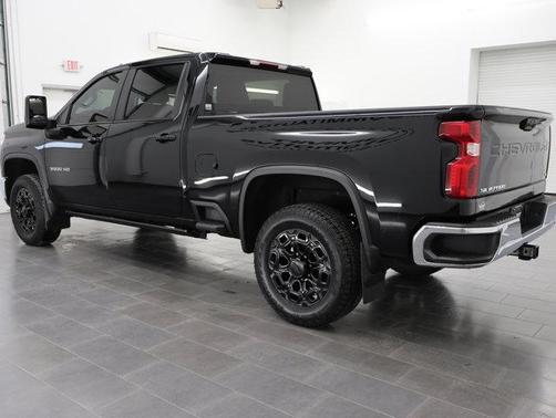 2024 Chevrolet Silverado 3500 LT