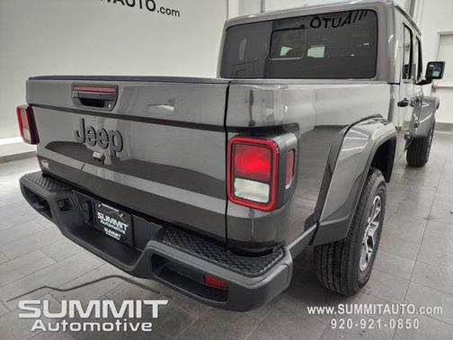 2026 Jeep Gladiator Sport S