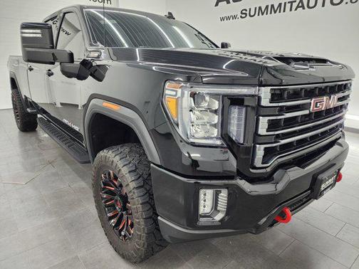 2022 GMC Sierra 2500 AT4