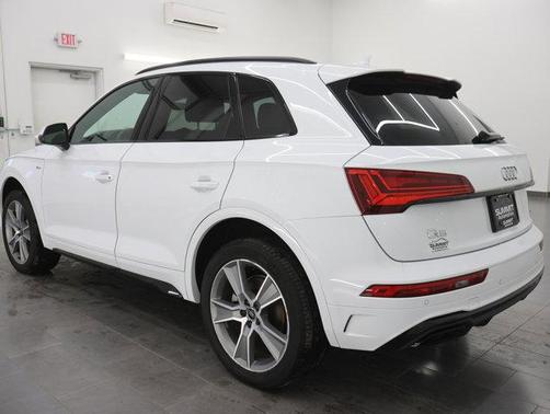 2025 Audi Q5 45 S line Premium