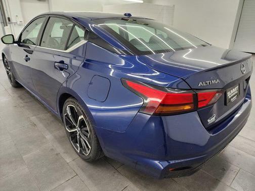 2023 Nissan Altima SR FWD