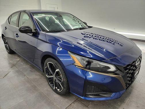 2023 Nissan Altima SR FWD