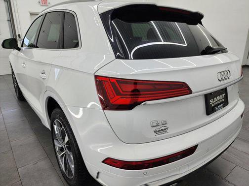 2024 Audi Q5 45 S line Premium Plus