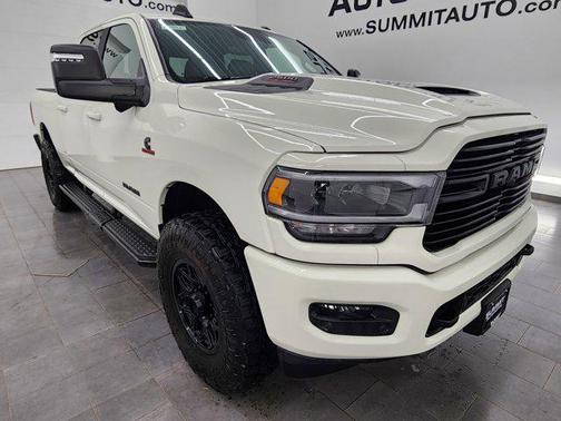 2024 RAM 2500 Laramie Crew Cab 4x4 6'4' Box