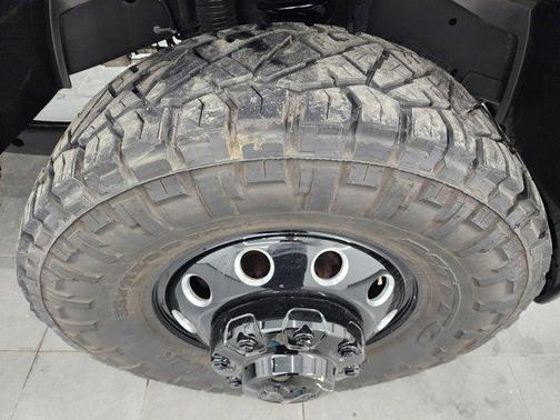 2021 RAM 3500 Laramie Crew Cab 4x4 8' Box