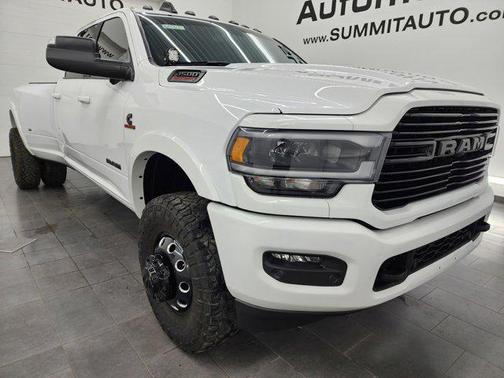 2021 RAM 3500 Laramie Crew Cab 4x4 8' Box