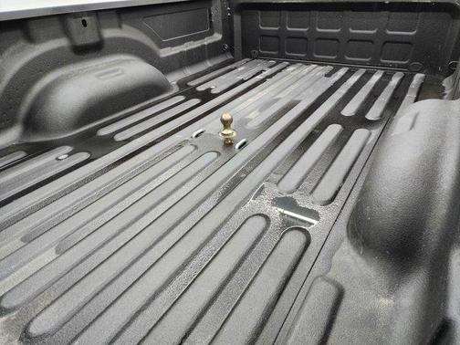 2021 RAM 3500 Laramie Crew Cab 4x4 8' Box