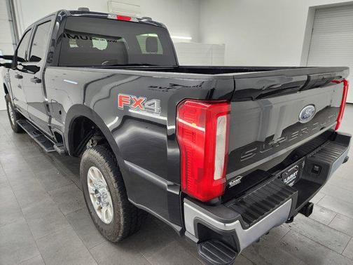 2023 Ford F-250 XLT