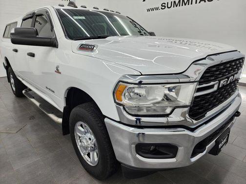 2022 RAM 2500 Big Horn Crew Cab 4x4 6'4' Box