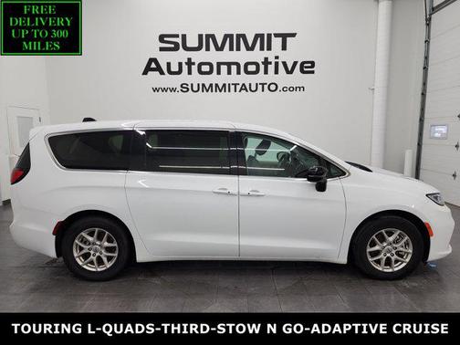 2024 Chrysler Pacifica Touring L