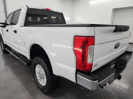 2017 Ford F-250 XLT