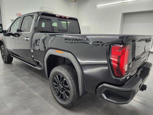 2022 GMC Sierra 3500 Denali