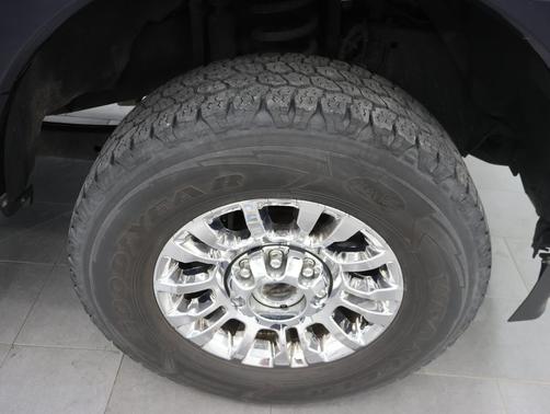Antimatter Blue Metallic 2021 Ford F-250 XLT