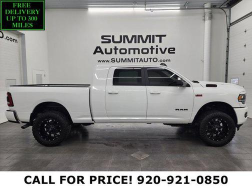 2022 RAM 2500 Big Horn Mega Cab 4x4 6'4'' Box