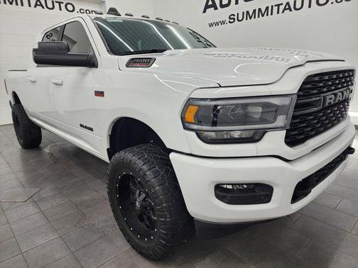 2022 RAM 2500 Big Horn Mega Cab 4x4 6'4'' Box