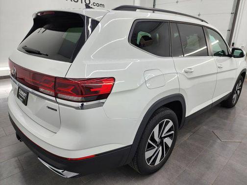 2025 Volkswagen Atlas 2.0T SE w/Technology 4MOTION