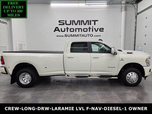 2023 RAM 3500 Laramie Crew Cab 4x4 8' Box