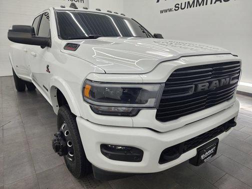 2021 RAM 3500 Laramie Crew Cab 4x4 8' Box