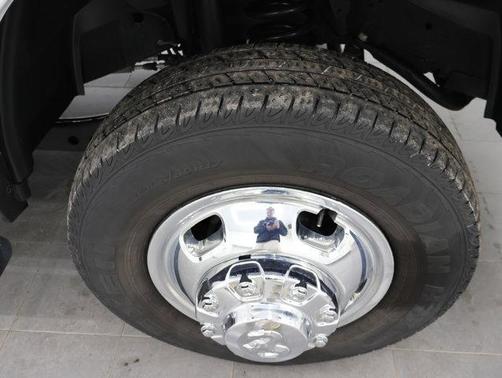 2024 RAM 3500 Tradesman Crew Cab 4x4 8' Box