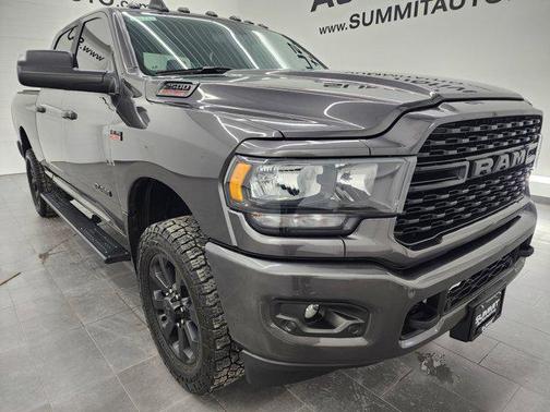 2022 RAM 2500 Big Horn Crew Cab 4x4 6'4' Box