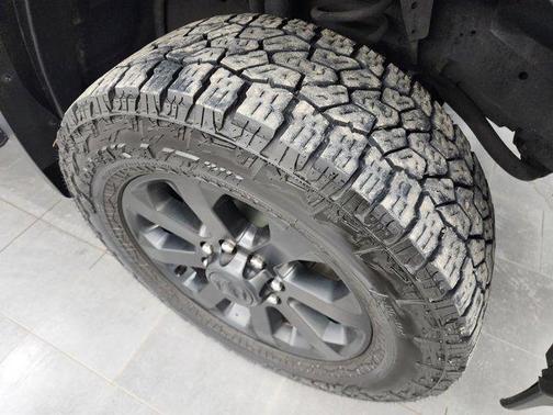 2022 RAM 2500 Big Horn Crew Cab 4x4 6'4' Box