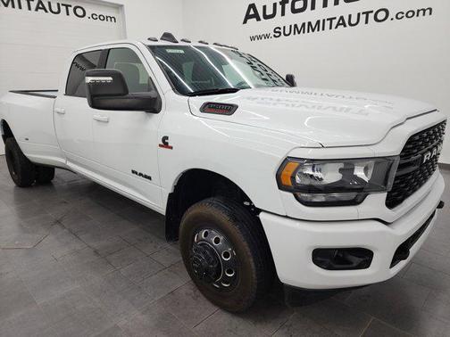 2024 RAM 3500 Big Horn Crew Cab 4x4 8' Box