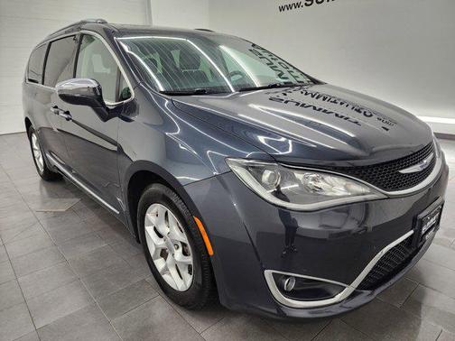 2020 Chrysler Pacifica Limited