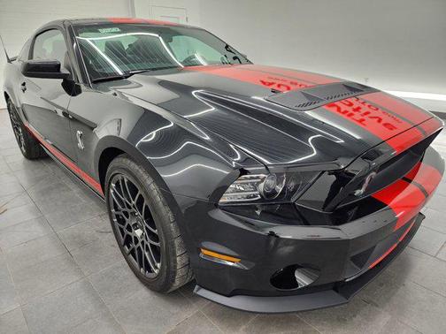 2014 Ford Shelby GT500 Base