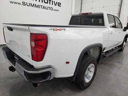 2025 Chevrolet Silverado 3500 LT