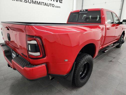 2022 RAM 3500 Big Horn Crew Cab 4x4 8' Box