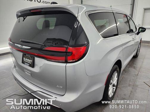 2026 Chrysler Pacifica L