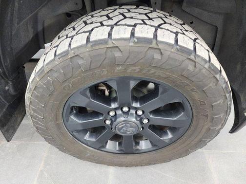 2020 RAM 2500 Big Horn Crew Cab 4X4 6'4' Box