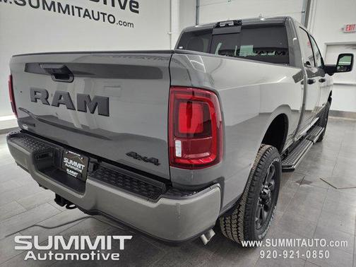 2026 RAM 2500 Big Horn Crew Cab 4x4 6'4' Box