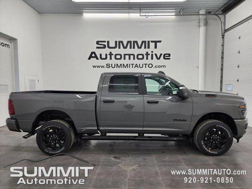 2026 RAM 2500 Big Horn Crew Cab 4x4 6'4' Box