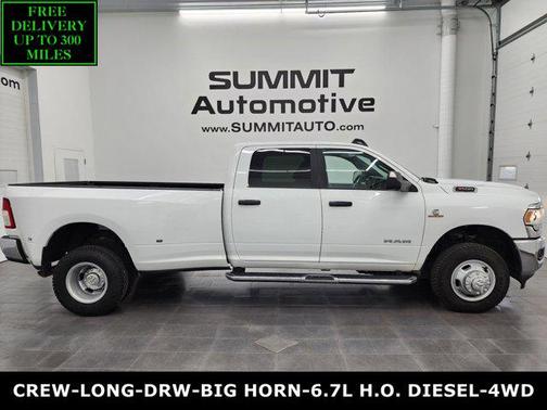 2022 RAM 3500 Big Horn Crew Cab 4x4 8' Box