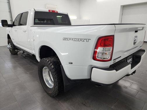 2024 RAM 3500 Big Horn Crew Cab 4x4 8' Box