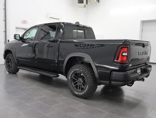 Diamond Black Crystal Pearlcoat 2026 RAM 1500 Rebel