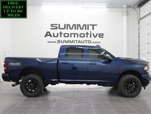Patriot Blue Pearlcoat 2022 RAM 2500 Big Horn Crew Cab 4x4 6'4' Box