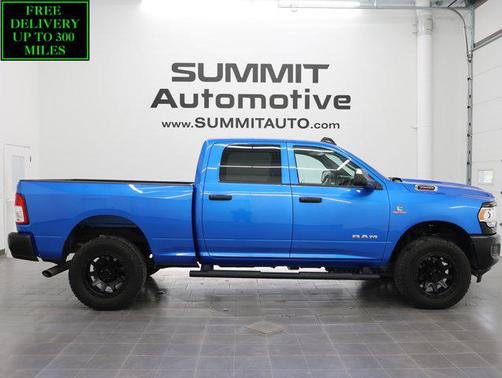 Hydro Blue Pearlcoat 2022 RAM 3500 Tradesman Crew Cab 4x4 6'4' Box