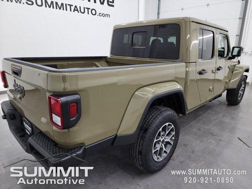 41 2026 Jeep Gladiator Sport S