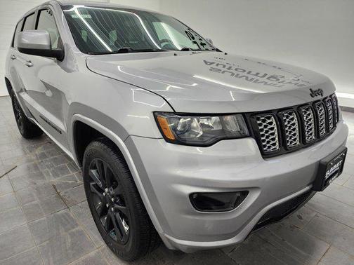 2020 Jeep Grand Cherokee Altitude