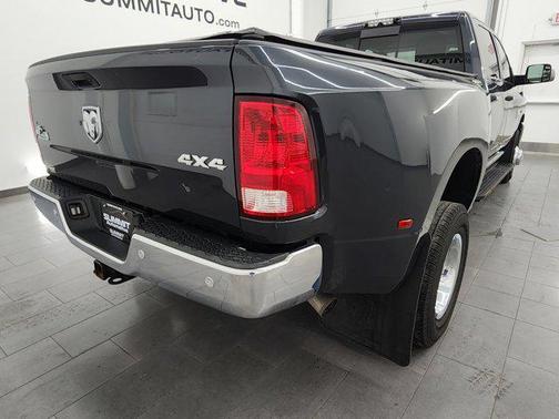 2018 RAM 3500 Big Horn Crew Cab 4x4 8' Box