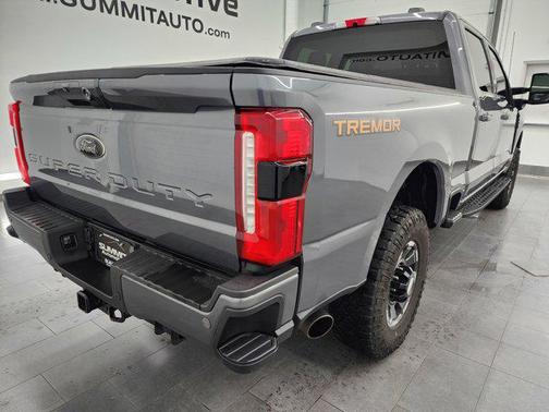 2023 Ford F-350 XLT